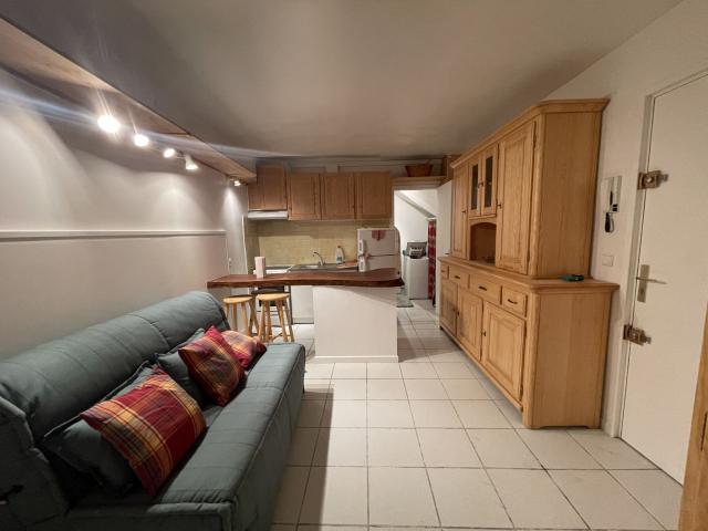 Appartement 1 pièce, 19 m² à louer à Aubagne 13400