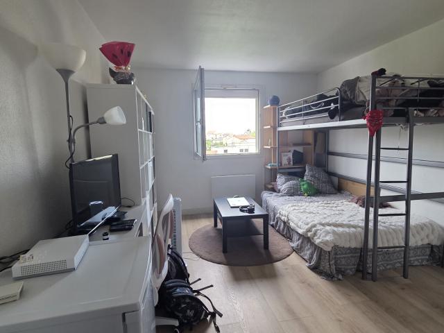 Appartement 1 pièce, 19 m² à louer à Clermont Ferrand 63000
