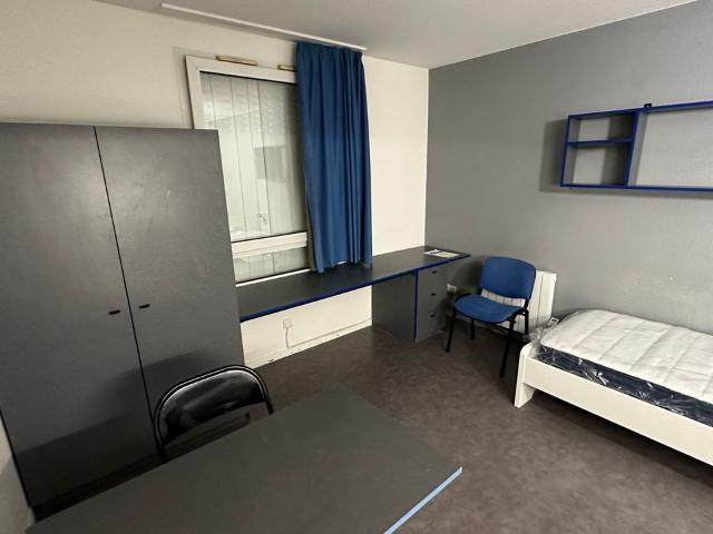 Appartement 1 pièce, 19 m² à louer à Guyancourt 78280