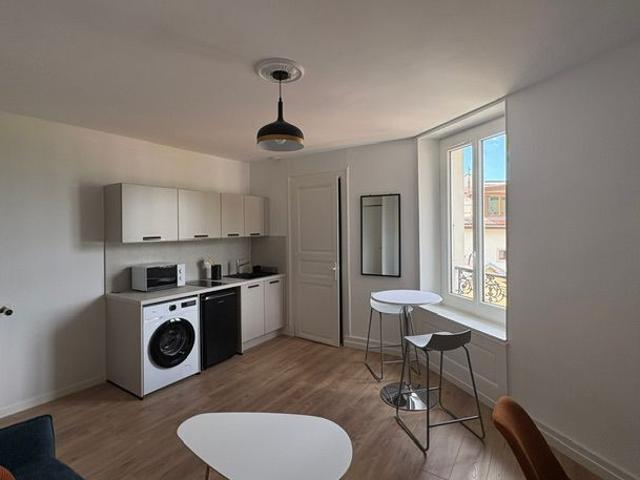Appartement 1 pièce, 19 m² à louer à Gex 01170