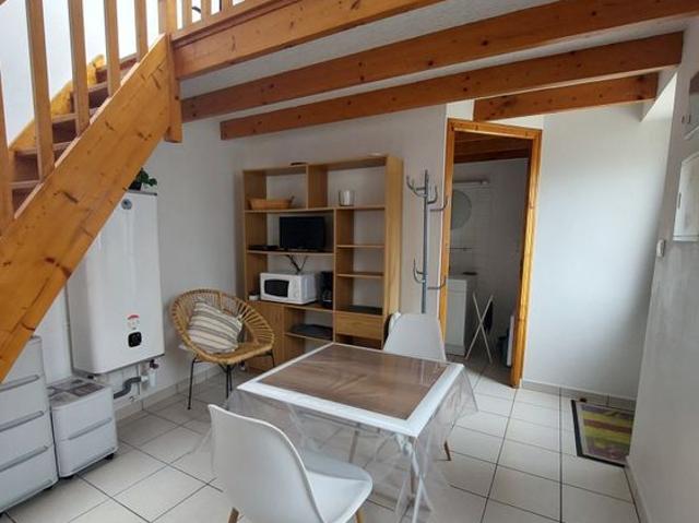 Appartement 1 pièce, 19 m² à louer à Gouarec 22570