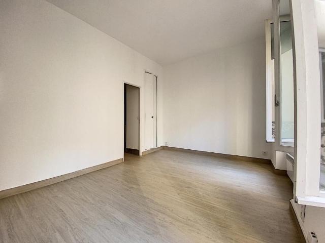 Appartement 1 pièce, 19 m² à louer à Lyon 7 69007