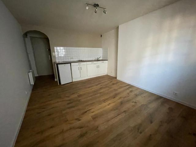 Appartement 1 pièce, 19 m² à louer à Limoges 87000