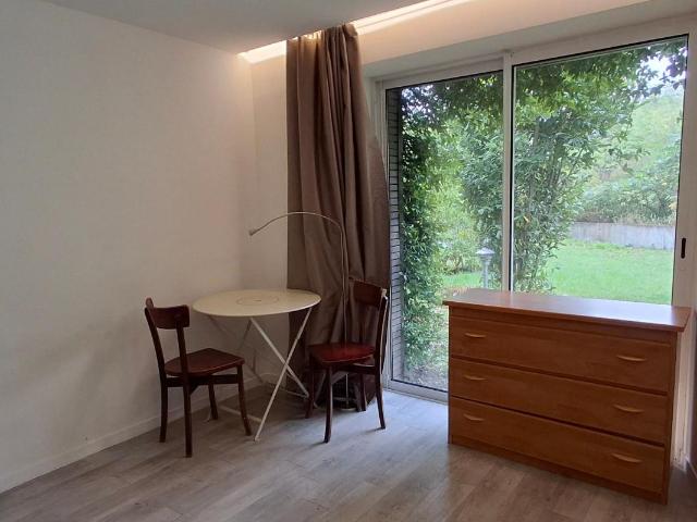 Appartement 1 pièce, 19 m² à louer à Sainte Foy lès Lyon 69110