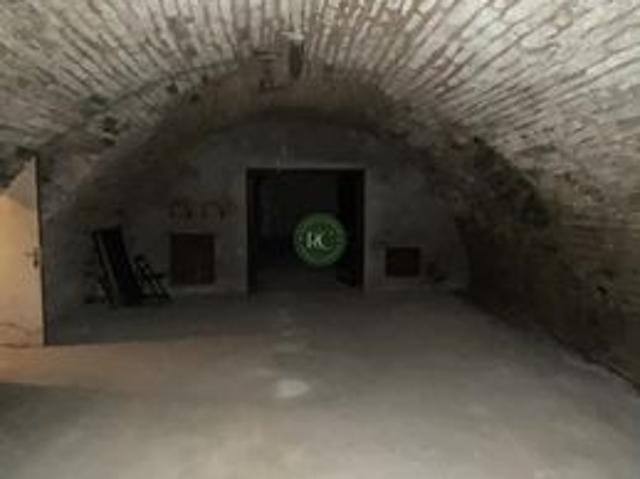Appartement 1 pièce 100 m²
