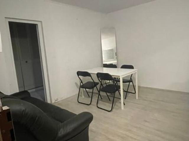 Appartement 1 pièce, 10 m² à louer à Antony 92160