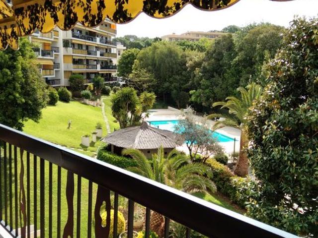 Appartement 1 pièce, 10 m² à louer à Antibes 06160