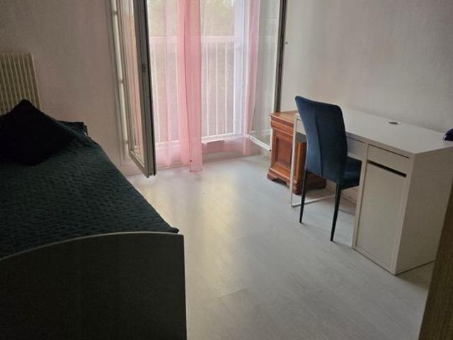 Appartement 1 pièce, 10 m² à louer à Chartres 28000