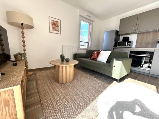 Appartement 1 pièce, 10 m² à louer à Émerainville 77184