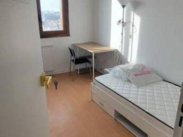 Appartement 1 pièce, 10 m² à louer à Ivry sur Seine 94200