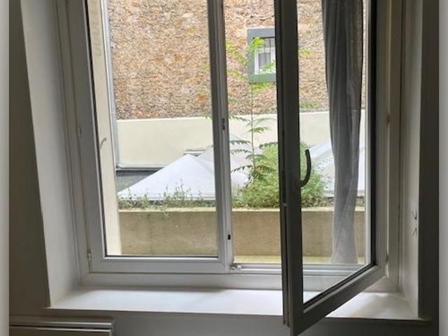 Appartement 1 pièce, 10 m² à louer à Paris 16 75016