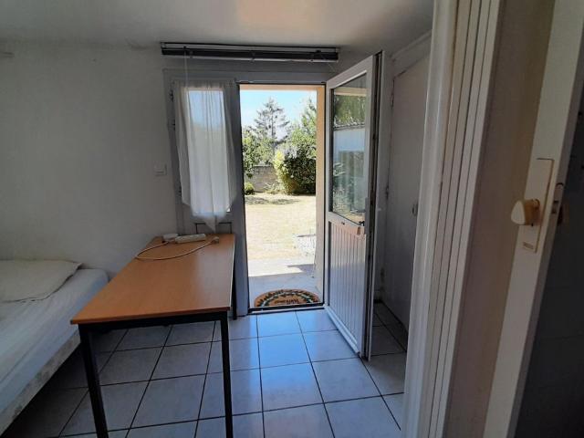 Appartement 1 pièce, 11 m² à louer à Caen 14000