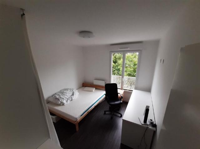 Appartement 1 pièce, 12 m² à louer à Montigny le Bretonneux 78180