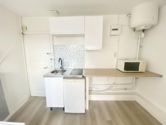 Appartement 1 pièce, 12 m² à louer à Nantes 44000