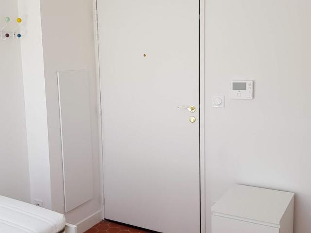 Appartement 1 pièce, 12 m² à louer à Nice 06000
