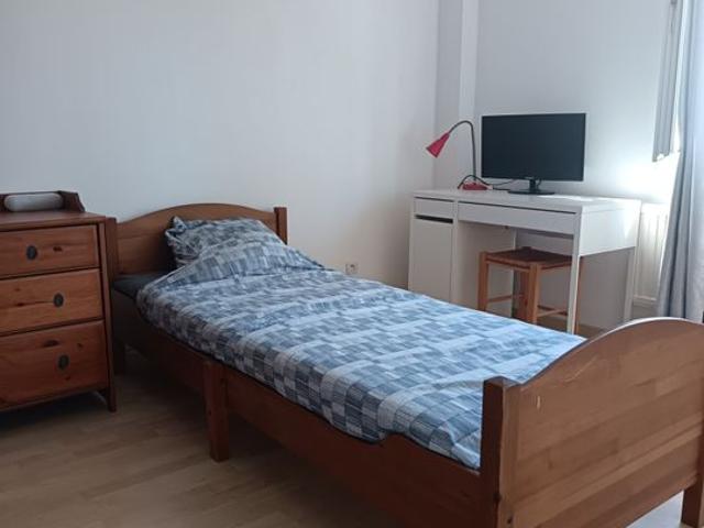 Appartement 1 pièce, 12 m² à louer à Noisy le Grand 93160
