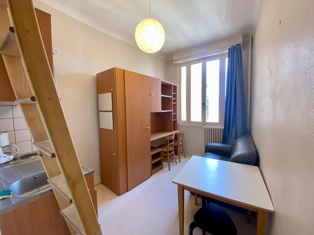 Appartement 1 pièce, 12 m² à louer à Clermont Ferrand 63000