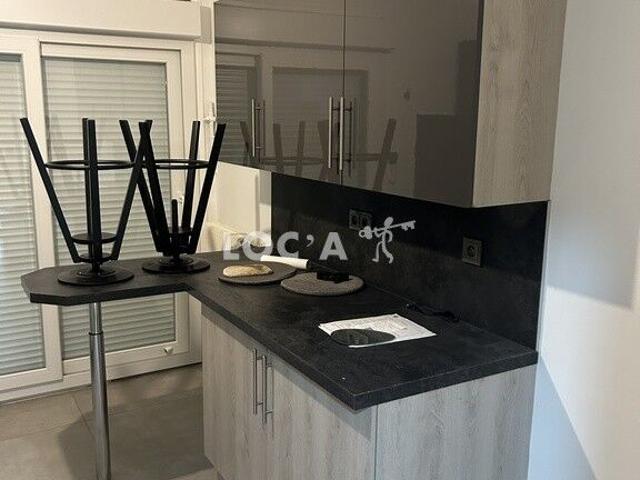 Appartement 1 pièce, 12 m² à louer à Lyon 8 69008