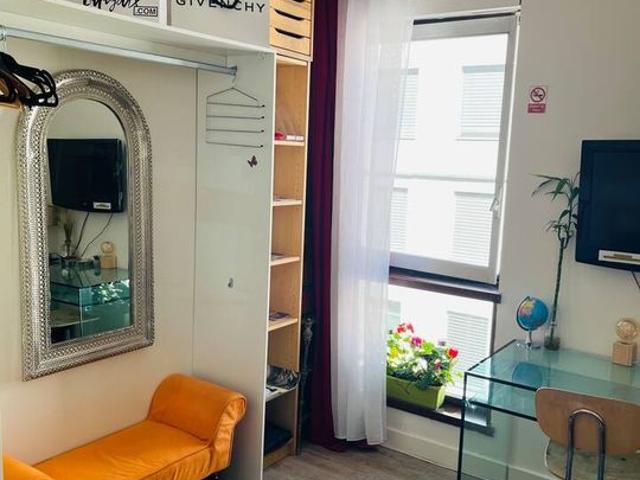 Appartement 1 pièce, 12 m² à louer à Paris 18 75018