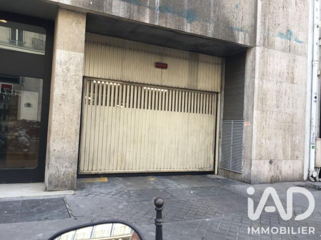 Appartement 1 pièce, 12 m² à louer à Paris 8 75008