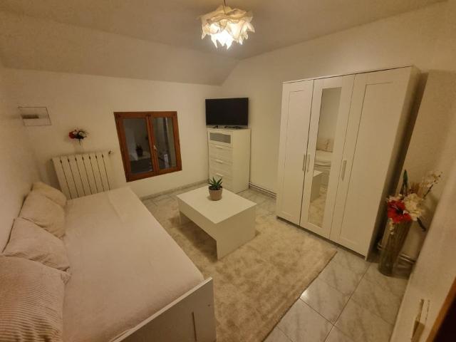 Appartement 1 pièce, 12 m² à louer à Pontault Combault 77340