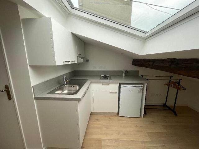 Appartement 1 pièce, 12 m² à louer à Saint Étienne 42000