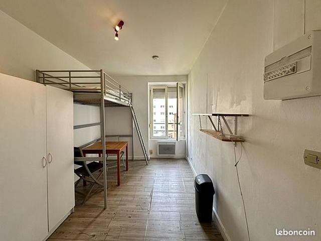 Appartement 1 pièce 13 m²