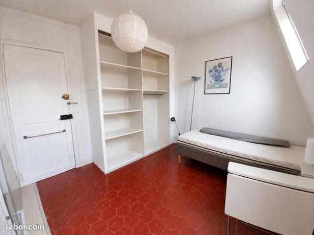 Appartement 1 pièce 13 m²