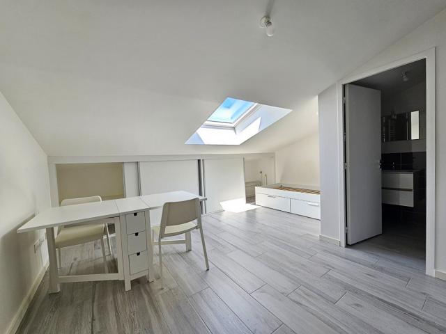 Appartement 1 pièce 13 m²