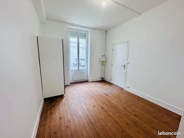 Appartement 1 pièce 13 m²
