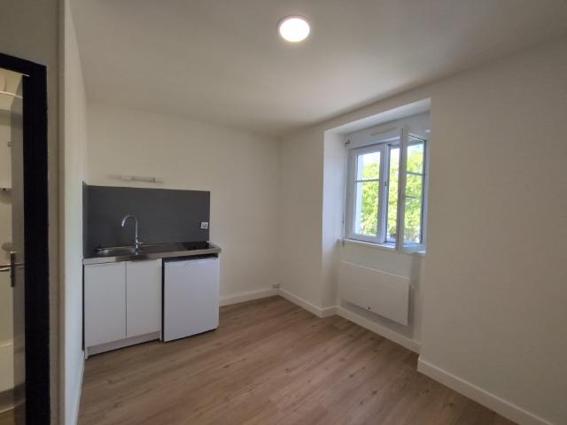 Appartement 1 pièce 13 m²