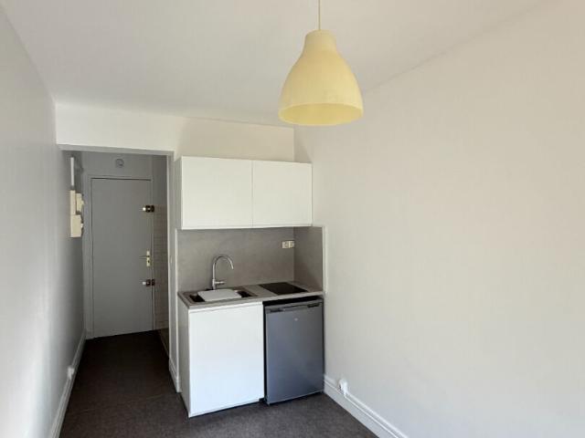 Appartement 1 pièce 13 m²