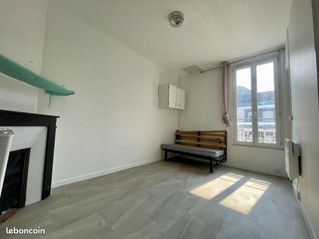 Appartement 1 pièce 13 m²