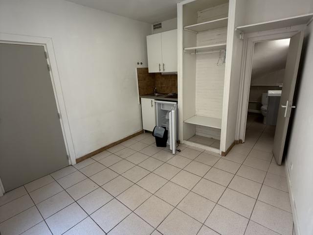 Appartement 1 pièce 13 m²