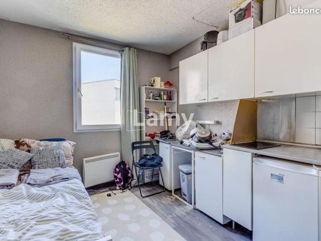 Appartement 1 pièce 13 m²