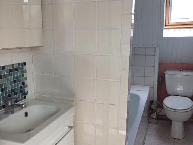 Appartement 1 pièce, 13 m² à louer à Moyencourt 80400