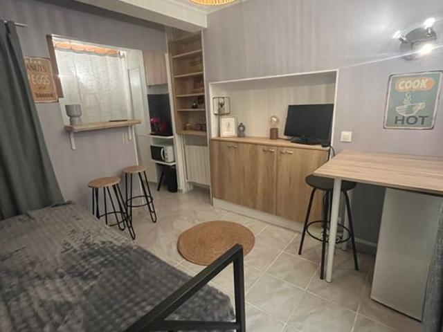 Appartement 1 pièce, 13 m² à louer à Avignon 84000