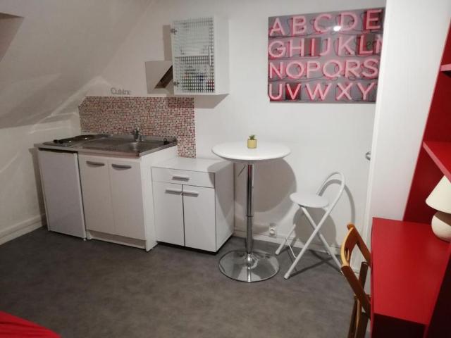 Appartement 1 pièce, 13 m² à louer à Amiens 80000