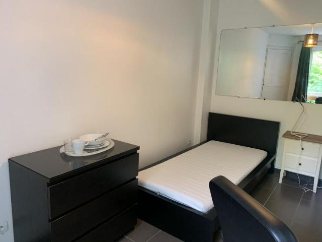 Appartement 1 pièce, 13 m² à louer à Compiègne 60200