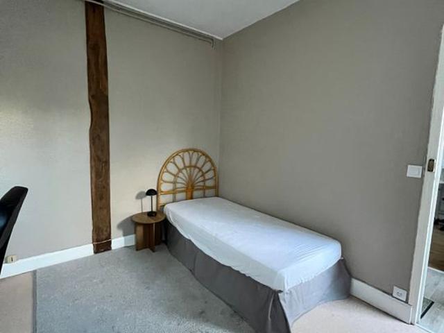 Appartement 1 pièce, 13 m² à louer à Saint André les Vergers 10120
