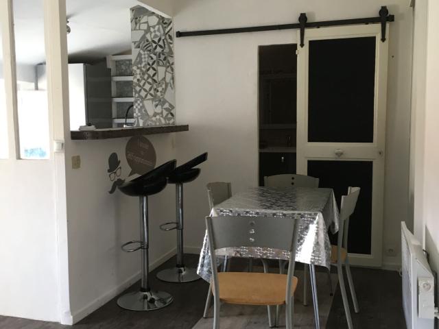 Appartement 1 pièce, 24 m² à louer à Nice 06300