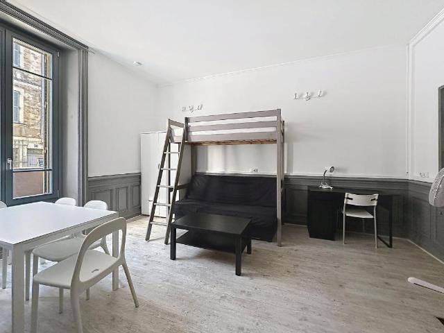 Appartement 1 pièce, 24 m² à louer à Avignon 84000
