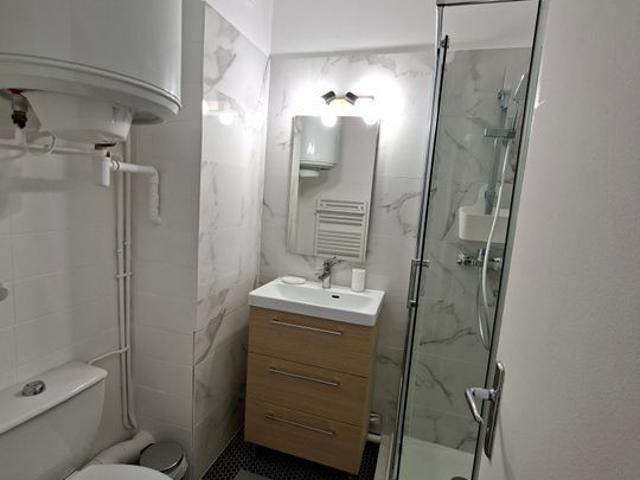 Appartement 1 pièce, 24 m² à louer à Avignon 84000