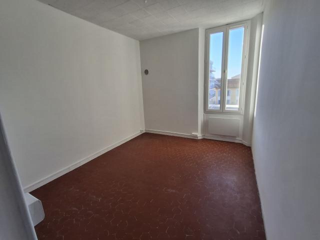 Appartement 1 pièce, 24 m² à louer à Cannes 06400