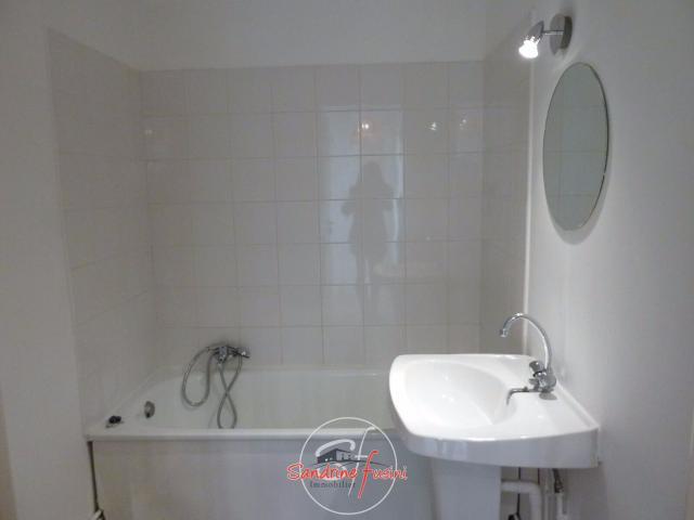 Appartement 1 pièce, 24 m² à louer à Carros 06510