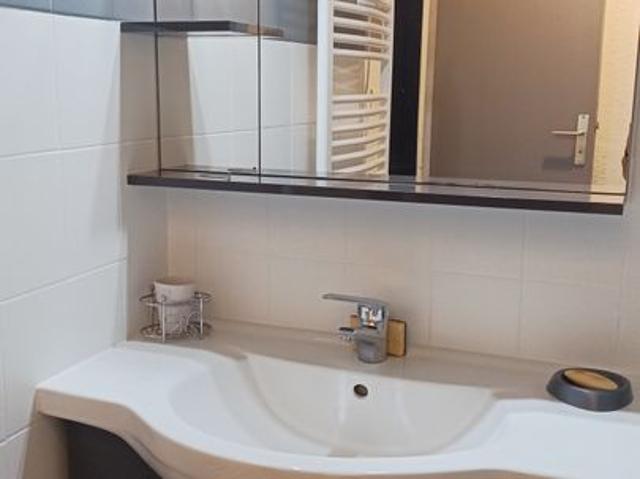 Appartement 1 pièce, 24 m² à louer à Gréoux les Bains 04800