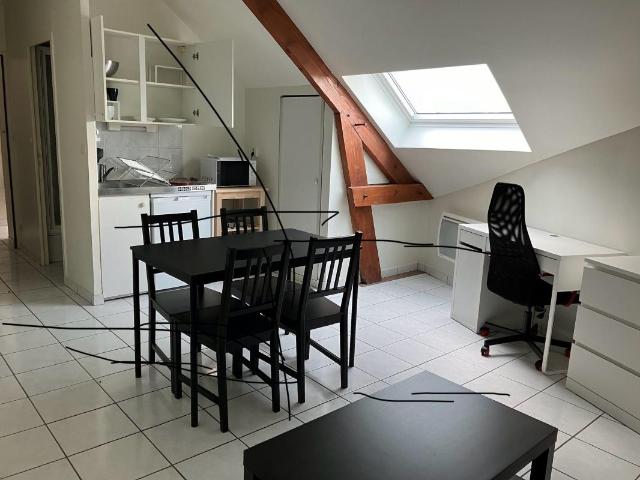 Appartement 1 pièce, 24 m² à louer à Joué lès Tours 37300