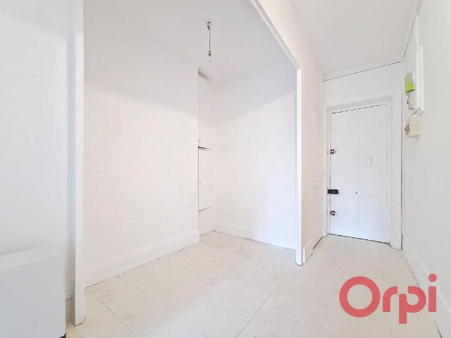 Appartement 1 pièce, 24 m² à louer à Lyon 3 69003