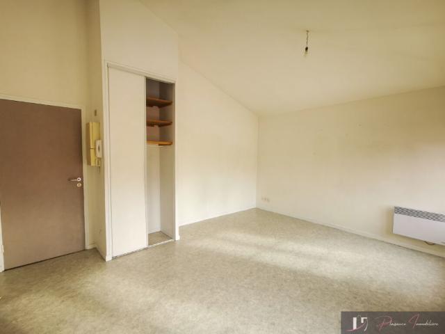 Appartement 1 pièce, 24 m² à louer à La Rochelle 17000