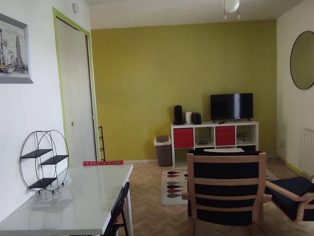 Appartement 1 pièce, 24 m² à louer à Reims 51100